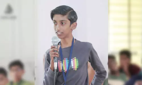 ‘വയ്യായ്കയൊക്കെ മാറീട്ട് വേണം നല്ലൊരു നാടകമെഴുതാൻ, അതോണ്ട് അടുത്ത തവണ നമ്മളെ സ്കൂൾ കപ്പടിക്കും’; അരങ്ങുണരാൻ കാത്തിരിക്കാതെ ഷാദാബ് യാത്രയായി ‘വയ്യായ്കയൊക്കെ മാറീട്ട് വേണം നല്ലൊരു നാടകമെഴുതാൻ, അതോണ്ട് അടുത്ത തവണ നമ്മളെ സ്കൂൾ കപ്പടിക്കും’; അരങ്ങുണരാൻ കാത്തിരിക്കാതെ ഷാദാബ് യാത്രയായി