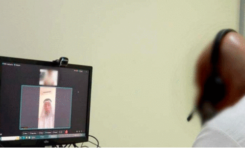 മ​ക​ളു​ടെ വി​വാ​ഹ​ത്തി​ന്​​ വെ​ർ​ച്വ​ൽ സാ​ക്ഷി​യാ​യി​ ത​ട​വു​കാ​ര​ൻ