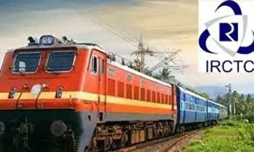 റെയിൽവേ ബുക്കിങ് ആപ്പും വെബ്സൈറ്റും തകരാറിലായി; ജനം വലഞ്ഞു