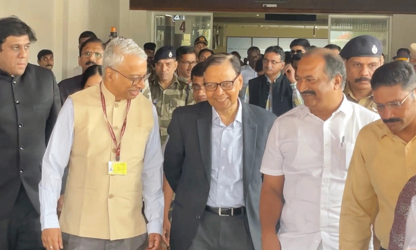 ധ​ന​കാ​ര്യ ക​മീ​ഷ​ൻ കാ​ണ​ണം വ്യാ​പാ​രി സ​മൂ​ഹ​ത്തി​ന്‍റെ ആ​ശ​ങ്ക​ക​ൾ