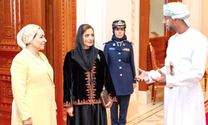 Intisar Alseesi Intisar Alseesi