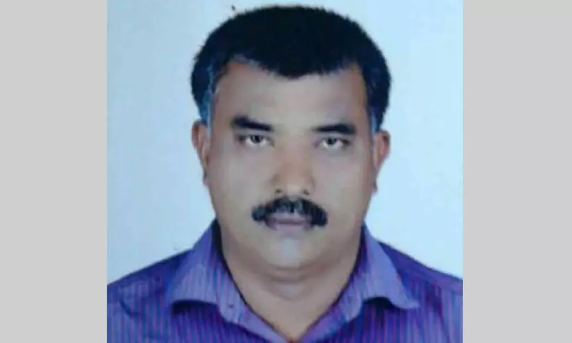 ജപ്തി നോട്ടീസ് ലഭിച്ച ഗൃഹനാഥൻ കുഴഞ്ഞുവീണ് മരിച്ചു; മൃതദേഹവുമായി പ്രതിഷേധം ജപ്തി നോട്ടീസ് ലഭിച്ച ഗൃഹനാഥൻ കുഴഞ്ഞുവീണ് മരിച്ചു; മൃതദേഹവുമായി പ്രതിഷേധം