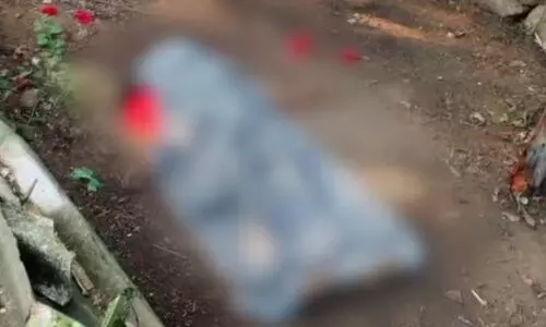 പോത്തൻകോട് ഒറ്റക്ക് താമസിച്ച 65കാരി മരിച്ച നിലയിൽ; മുഖത്ത് മുറിപ്പാടുകൾ, കൊലപാതകമെന്ന് സംശയം പോത്തൻകോട് ഒറ്റക്ക് താമസിച്ച 65കാരി മരിച്ച നിലയിൽ; മുഖത്ത് മുറിപ്പാടുകൾ, കൊലപാതകമെന്ന് സംശയം