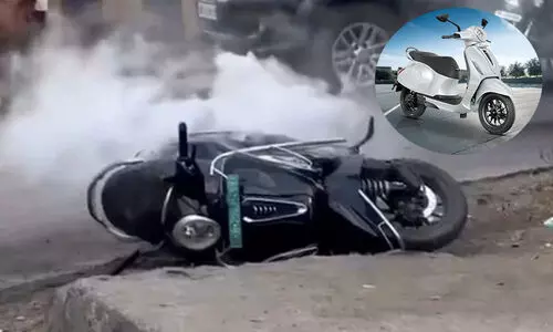 തീപടരില്ല തീർച്ച, ഉണ്ടായത് ഒറ്റപ്പെട്ട സംഭവം; ബജാജ് ചേതക് തീപിടിച്ച സംഭവത്തിൽ പ്രതികരണവുമായി കമ്പനി