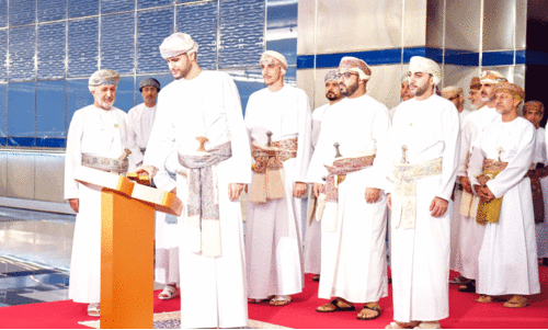 അ​ടു​ത്തു​കാ​ണാം, ഇ​നി രാ​ജ​കീ​യ വാ​ഹ​ന​ങ്ങ​ൾ