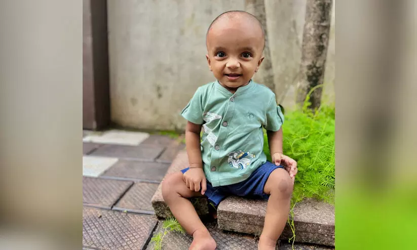 കളിക്കുന്നതിനിടെ ജനൽ കട്ടില ദേഹത്ത് വീണ് ഒന്നര വയസുകാരന് ദാരുണാന്ത്യം കളിക്കുന്നതിനിടെ ജനൽ കട്ടില ദേഹത്ത് വീണ് ഒന്നര വയസുകാരന് ദാരുണാന്ത്യം