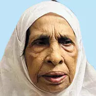 ഇ​മ്പി​ച്ചി പാ​ത്തു​മ്മ