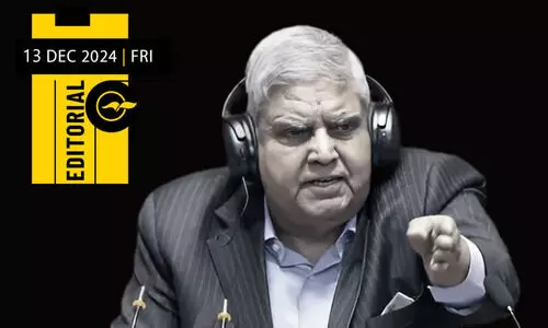 സ​ഭ ക​ല​ക്കു​ന്ന അ​ധ്യ​ക്ഷ​ൻ