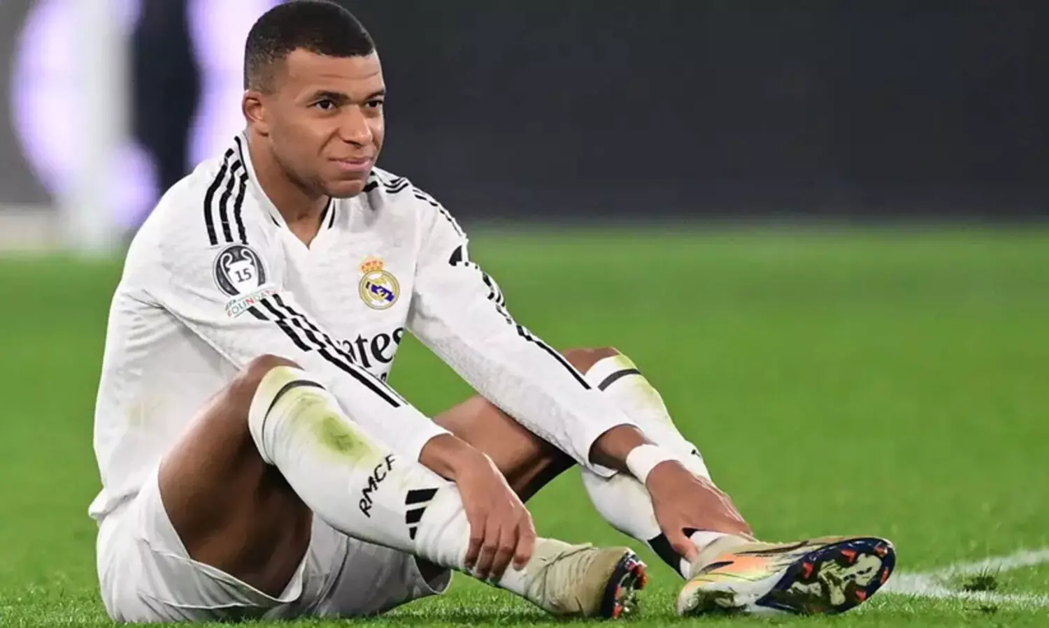 പരിക്കിൽ ആശങ്കയില്ല; എംബാപ്പെ ഖത്തറിലേക്ക്