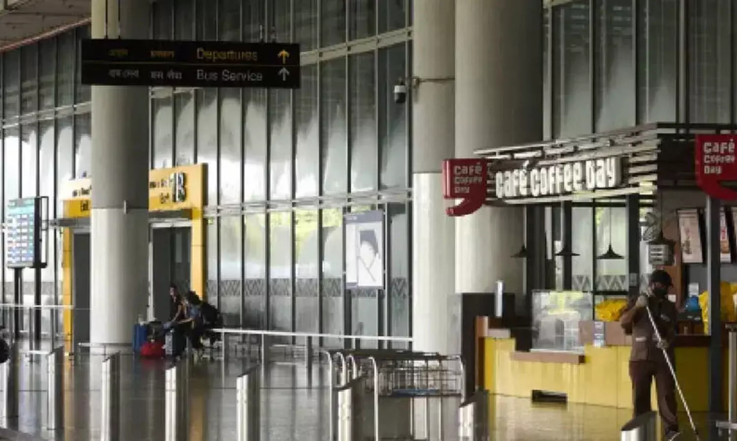 വിമാനത്താവളങ്ങളിൽ പോക്കറ്റ് കീറാതെ ലഘുഭക്ഷണം; പദ്ധതിയുമായി വ്യോമയാന മന്ത്രാലയം