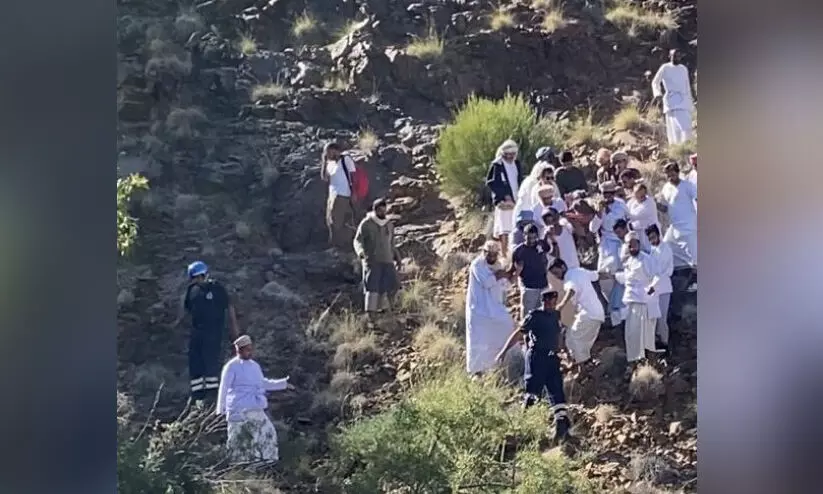 വടക്കൻ ശർഖിയയിൽ മലയിൽനിന്ന് വീണ് ഒരാൾക്ക് ഗരുതര പരിക്ക്