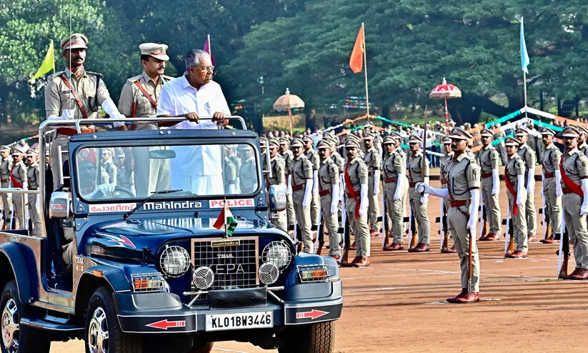 വർഗീയ, തീവ്രവാദ നിലപാടുകൾക്കെതിരെ വിട്ടുവീഴ്ച വേണ്ട -മുഖ്യമന്ത്രി വർഗീയ, തീവ്രവാദ നിലപാടുകൾക്കെതിരെ വിട്ടുവീഴ്ച വേണ്ട -മുഖ്യമന്ത്രി