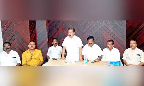 ന​ഗ​രം പി​ടി​ക്കാ​ൻ പ​ദ്ധ​തി​ക​ളു​മാ​യി കോ​ൺ​ഗ്ര​സ്