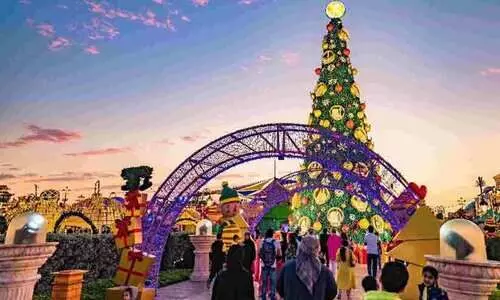 ആഗോള ഗ്രാമത്തിൽ ക്രിസ്തുമസ്​ ആഘോഷം തുടങ്ങി; 22 ദിവസം നീളുന്ന പരിപാടികൾ