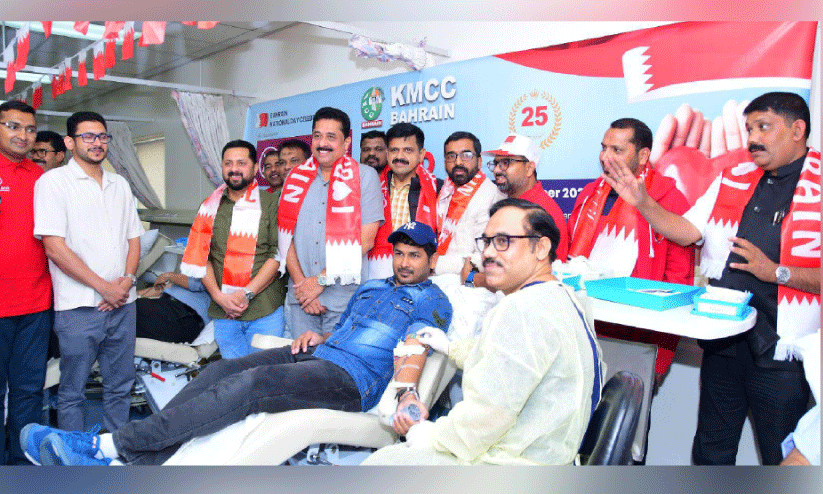 ദേ​ശീ​യ ദി​നാ​ഘോ​ഷം;  ര​ക്ത​ദാ​ന​ത്തി​ലൂ​ടെ കെ.​എം.​സി.​സി​യു​ടെ ഐ​ക്യ​ദാ​ർ​ഢ്യം