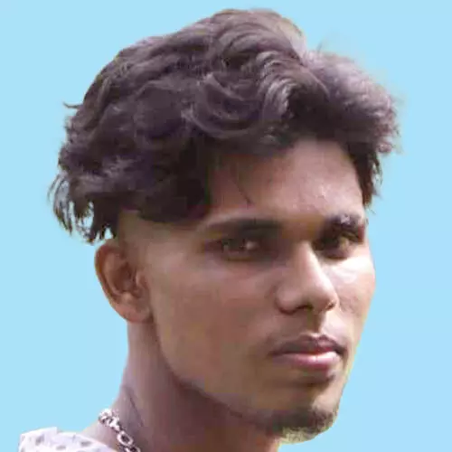 ജീ​പ്പും ബൈ​ക്കും കൂ​ട്ടി​യി​ടി​ച്ച് യു​വാ​വ് മ​രി​ച്ചു  സ​ഹ​യാ​ത്രി​ക​നാ​യ സു​ഹൃ​ത്തി​ന് ഗു​രു​ത​ര പ​രി​ക്ക്