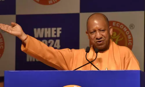 യു.പിയിൽ ക്രമസമാധാനം മെച്ചപ്പെട്ടെന്ന് യോഗി; അരാജകത്വമെന്ന് എസ്.പി