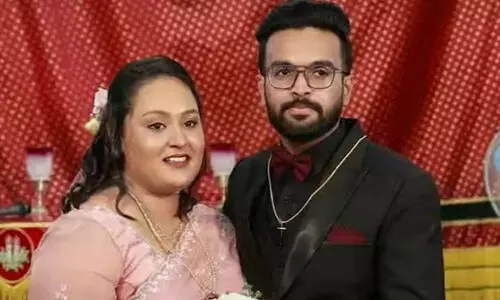 4 including newlywed couple killed as car collides with Sabarimala bus in Pathanamthitta