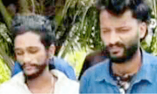 പ്രതികൾ