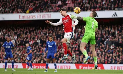 ആൻഫീൽഡിൽ ചെമ്പടയെ പിടിച്ചുകെട്ടി ഫുൾഹാം; ഗണ്ണേഴ്സിനെ തളച്ച് എവർട്ടൺ ആൻഫീൽഡിൽ ചെമ്പടയെ പിടിച്ചുകെട്ടി ഫുൾഹാം; ഗണ്ണേഴ്സിനെ തളച്ച് എവർട്ടൺ