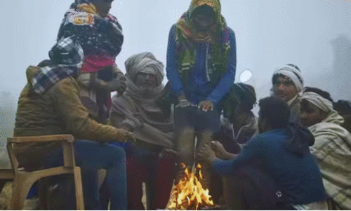ഡൽഹിയിൽ ശൈത്യം കടുക്കുന്നു; താപനില വീണ്ടും അഞ്ചു ഡിഗ്രിക്ക് താഴെ ഡൽഹിയിൽ ശൈത്യം കടുക്കുന്നു; താപനില വീണ്ടും അഞ്ചു ഡിഗ്രിക്ക് താഴെ