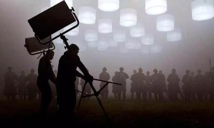 സി​നി​മ​യു​ടെ ശ​രീ​ര​വും   വി​കാ​ര​പ്ര​ഭാ​വ​ങ്ങ​ളും