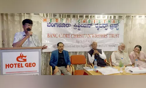 ക്രി​സ്മ​സ് ആ​ഘോ​ഷ​വും സാ​ഹി​ത്യ സം​വാ​ദ​വും