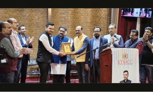 ജെ​റാ​ൾ​ഡ് ജോ​സ​ഫി​ന് കെ.​ടി.​എം.​സി.​സി യാ​ത്ര​യ​യ​പ്പ് ന​ൽ​കി