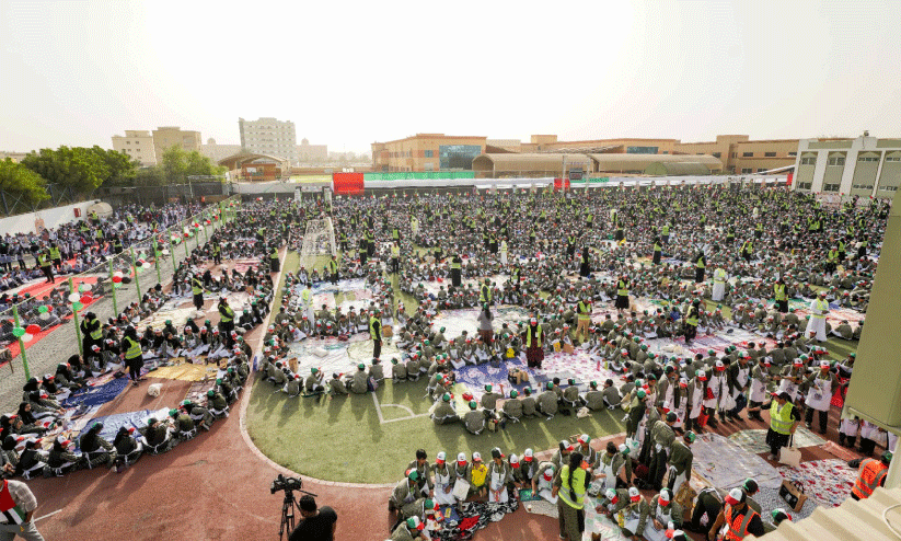 തു​ണി ബാ​ഗു​ക​ൾ​ക്ക് നി​റം പ​ക​ർ​ന്ന് ഗി​ന്ന​സ് റെ​ക്കോ​ഡ്