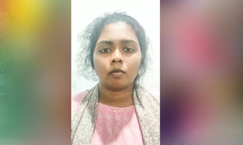 മുക്കുപണ്ടം പണയംവെച്ച്പണം തട്ടിയ യുവതി അറസ്റ്റിൽ മുക്കുപണ്ടം പണയംവെച്ച്പണം തട്ടിയ യുവതി അറസ്റ്റിൽ