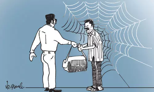 ല​ഹ​രി​ച്ചു​ഴി​യി​ൽ കു​രു​ങ്ങ​രു​ത് പ്ര​വാ​സ സ്വ​പ്ന​ങ്ങ​ൾ