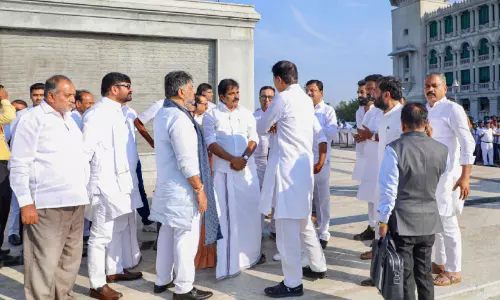 കോ​ണ്‍ഗ്ര​സ് പ്ര​വ​ര്‍ത്ത​ക സ​മി​തി യോ​ഗം ബെ​ള​ഗാ​വി​യി​ല്‍ 26ന്