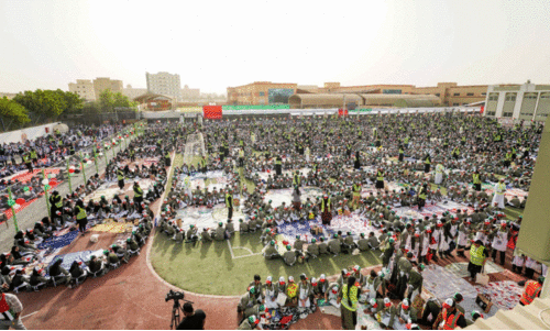 തു​ണി ബാ​ഗു​ക​ൾ​ക്ക് നി​റം പ​ക​ർ​ന്ന് ഗി​ന്ന​സ് റെ​ക്കോ​ഡ്