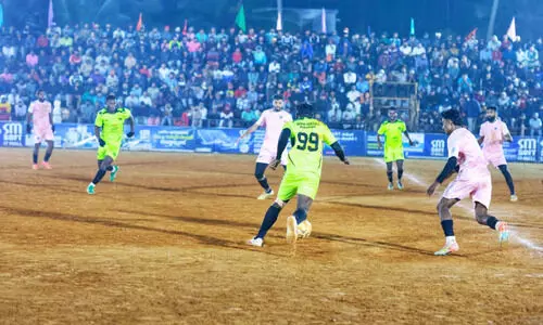 മീനങ്ങാടിയിൽ ഫുട്ബാൾ ആവേശം മീനങ്ങാടിയിൽ ഫുട്ബാൾ ആവേശം