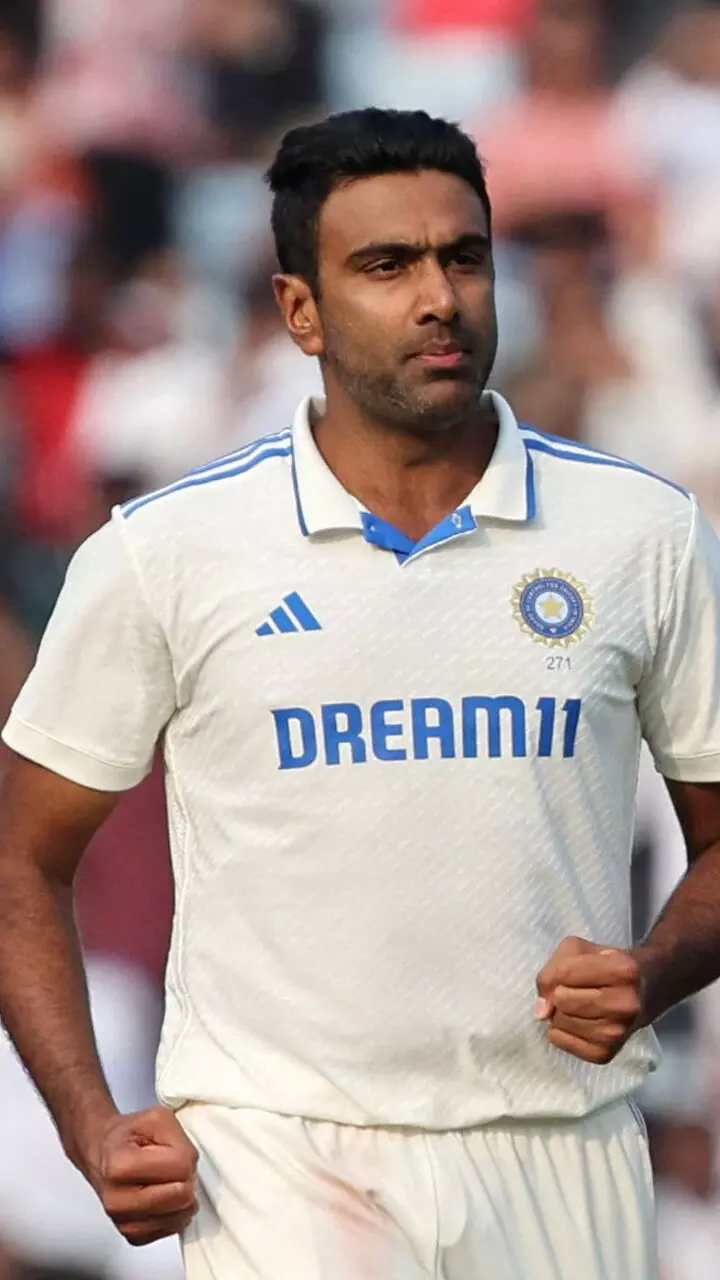 അശ് വിൻ  ടെസ്റ്റിലെ എക്കാലത്തേയും വലിയ മാച്ച് വിന്നർമാരിൽ ഒരാൾ...