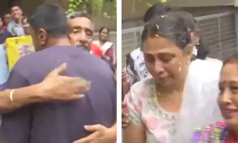 അശ്വിനെ വാരിപുണർന്ന് കരഞ്ഞ് മാതാവ്; ചേർത്തുപിടിച്ച് പിതാവ്; വിരമിക്കലിനു തൊട്ടുപിന്നാലെ താരം ചെന്നൈയിലെത്തി