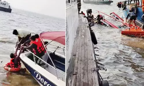 മുംബൈ ബോട്ടപകടം: ലൈഫ് ജാക്കറ്റുകൾ ഉണ്ടായിരുന്നില്ലെന്ന് രക്ഷപ്പെട്ടവർ