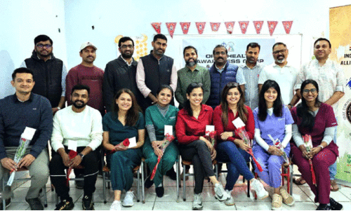 സാ​ൽ​മി​യ അ​ൽ​മ​ദ്റ​സ​ത്തു​ൽ ഇ​സ്‍ലാ​മി​യ ആ​രോ​ഗ്യ ക്യാ​മ്പ്