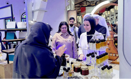 ശ്ര​​ദ്ധ​യാ​ക​ർ​ഷി​ച്ച് യു​വ​ജ​ന​കാ​ര്യ മ​ന്ത്രാ​ല​യം   യൂ​ത്ത് മാ​ർ​ക്ക​റ്റ്