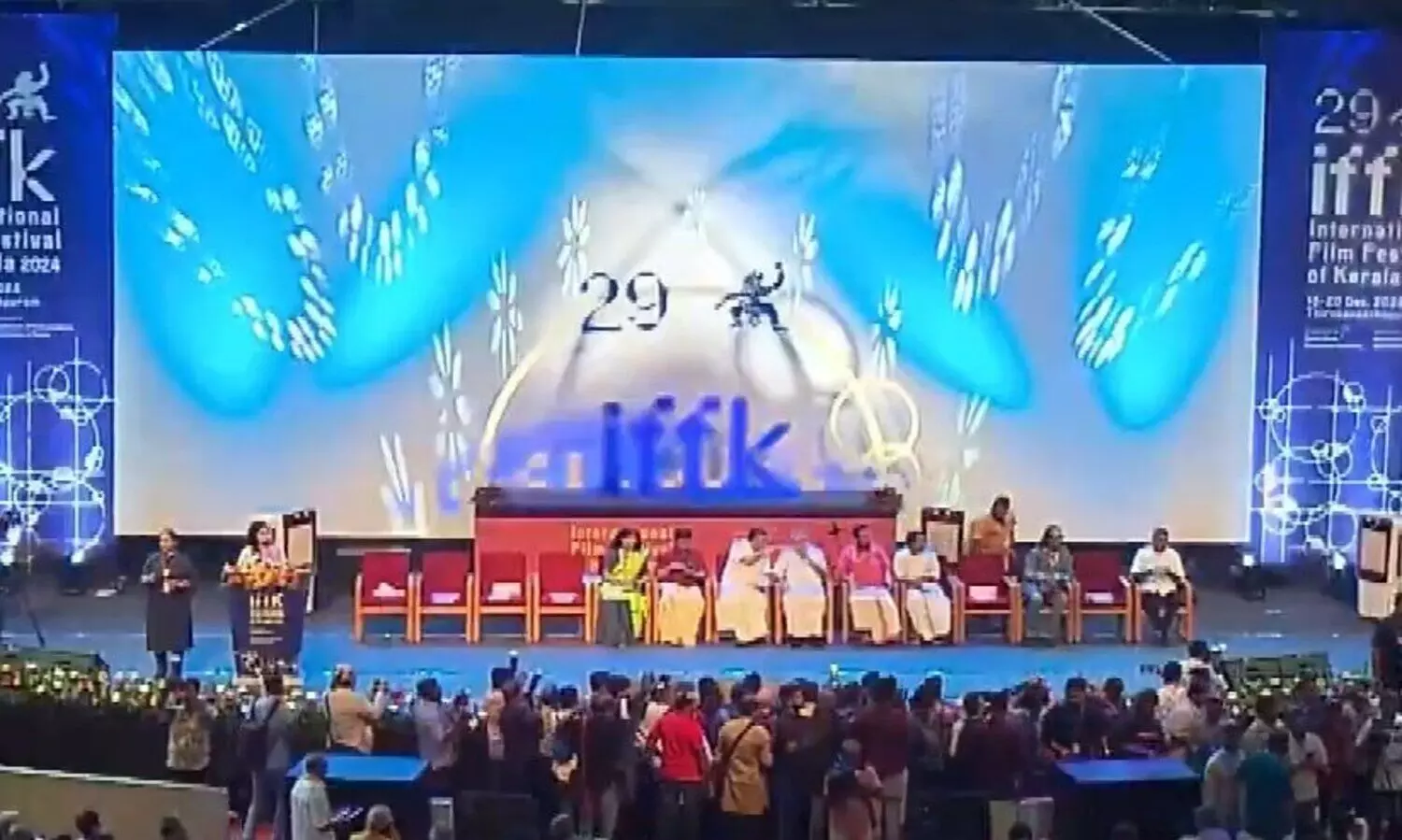 പെഡ്രോ ഫ്രെയറിന്‍റെ ‘മലു’വിന് സുവര്‍ണചകോരം, ഫെമിനിച്ചി ഫാത്തിമക്ക് അഞ്ച് പുരസ്കാരം; ഐ.എഫ്.എഫ്.കെക്ക് സമാപനം