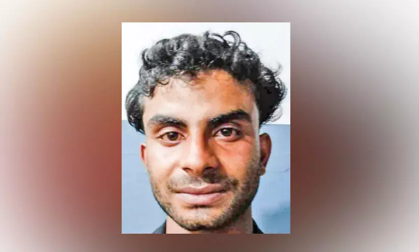 ര​ണ്ടു​കി​ലോ ക​ഞ്ചാ​വു​മാ​യി പി​ടി​യി​ൽ