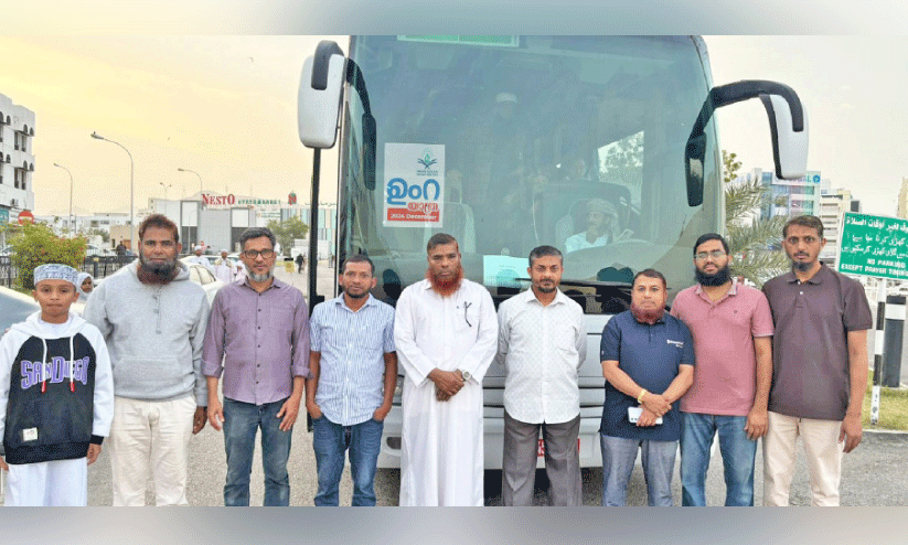 ഉംറ സംഘം യാത്ര പുറപ്പെട്ടു ഉംറ സംഘം യാത്ര പുറപ്പെട്ടു