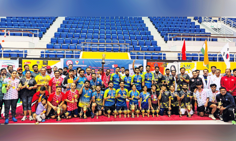 ദേ​ശീ​യ ദി​ന ബാ​ഡ്മി​ന്റ​ൺ: ഒ​യാ​സി​സ് വി​ജ​യം