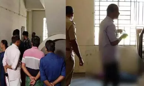 25 ലക്ഷം നിക്ഷേപം ഉണ്ടായിട്ടും ഭാര്യയുടെ ചികിത്സക്ക് പണം നൽകിയില്ല; കട്ടപ്പനയിൽ ബാങ്കിന് മുന്നിൽ നിക്ഷേപകൻ ജീവനൊടുക്കി