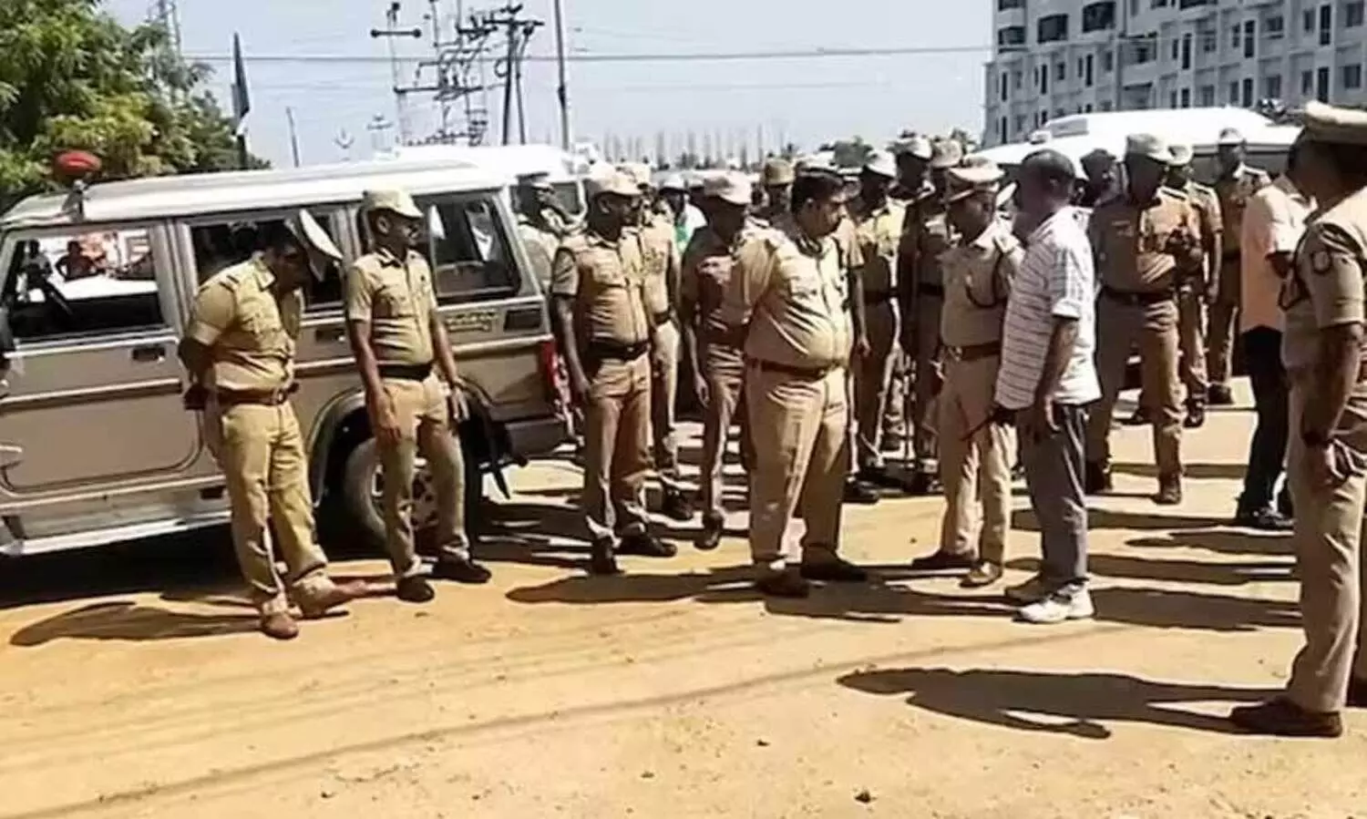 Tamil Nadu man hacked to death near district court in Tirunelveli