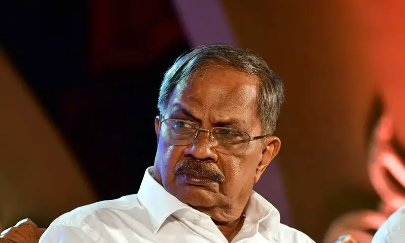 എം.ടിയുടെ ആരോഗ്യനില ഗുരുതരമായി തുടരുന്നു; ചികിത്സകളോട് പോസിറ്റീവായി പ്രതികരിക്കുന്നു എം.ടിയുടെ ആരോഗ്യനില ഗുരുതരമായി തുടരുന്നു; ചികിത്സകളോട് പോസിറ്റീവായി പ്രതികരിക്കുന്നു