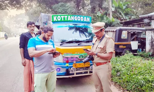 ബ്ലാ​ക്ക് സ്​​പോ​ട്ടു​ക​ളി​ൽ വാ​ഹ​ന പ​രി​ശോ​ധ​ന; 750 ഗ​താ​ഗ​ത നി​യ​മ ലം​ഘ​നം; 20 ല​ക്ഷം പി​ഴ