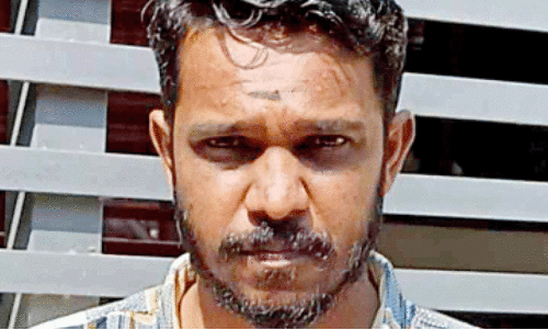 അ​നീ​ഷ് രാ​ജ്