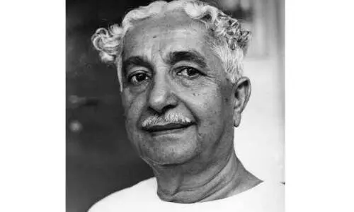 കു​വെമ്പു​വി​​ന്റെ ചു​ട്ക്ക് ക​വ​ന​ങ്ങ​ൾ