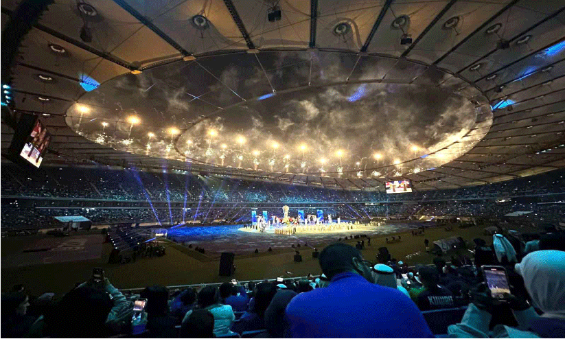 അറേബ്യൻ ഗൾഫ് കപ്പിന് വർണാഭമായ തുടക്കം അറേബ്യൻ ഗൾഫ് കപ്പിന് വർണാഭമായ തുടക്കം